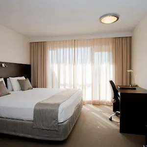 **** Aparthotel St Ives Australia