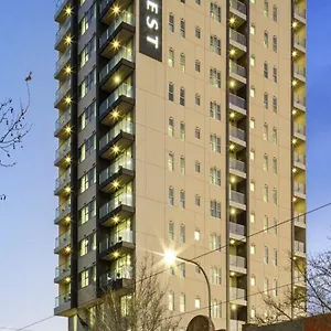 **** Aparthotel Quest King William South Australia